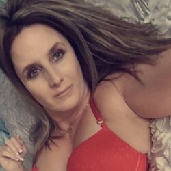Ab ins Bett mit uns beiden, das wir dein Sexdate